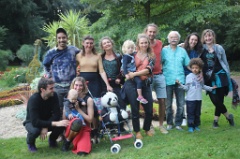 La Famille 14 * 6240 x 4160 * (9.25MB)
